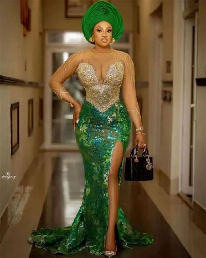 14 Unique Green Asoebi Styles For Wedding and HighClass Occasions