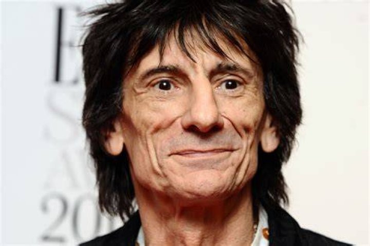 AFTERMATH Ronnie Wood love The Rolling Stones to play clubs and pubs...