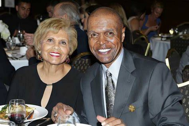 Ardythe Bullard(Gale Sayers Wife) Bio, Wiki, Age, Height and Net Worth