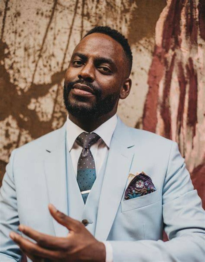 Baron Vaughn keeps the peace as host of 'Syfy Wire's The Great Debate