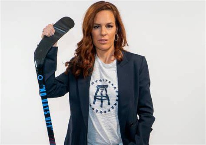 Barstool Sports CEO Erika Nardini 'having affair with married squash