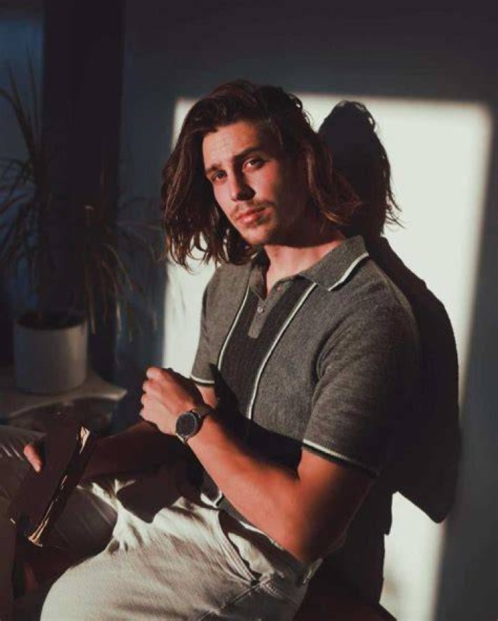 Chas Laughlin’s biography age, height, partner, net worth Legit.ng