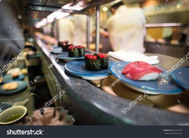 Conveyor belt sushi Stock Photo Alamy