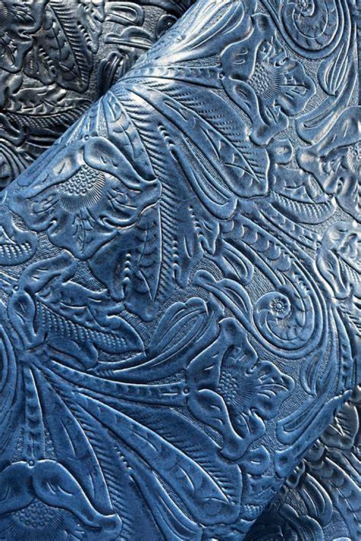 Embossed Large Bel Lens by Ralph Lauren Snapchat Lenses and Filters
