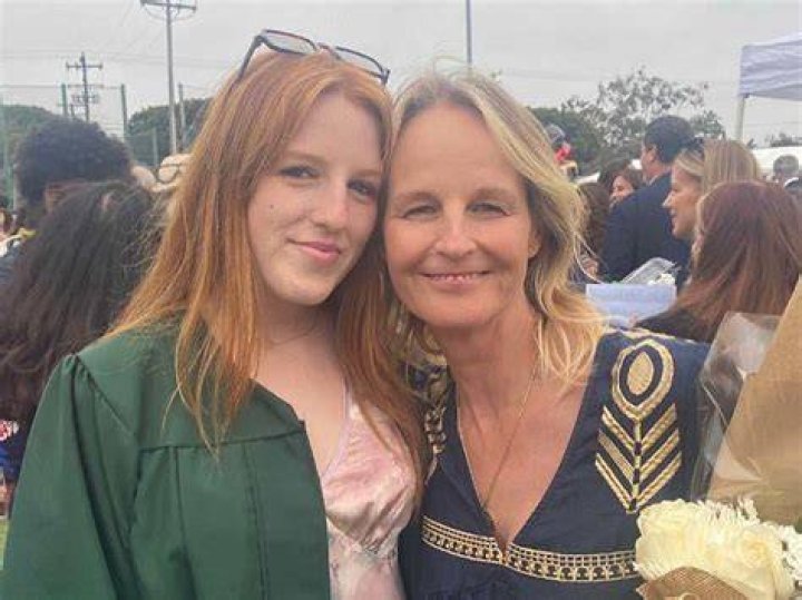 Helen Hunt Makena Lei Gordon Carnahan Várias Leis
