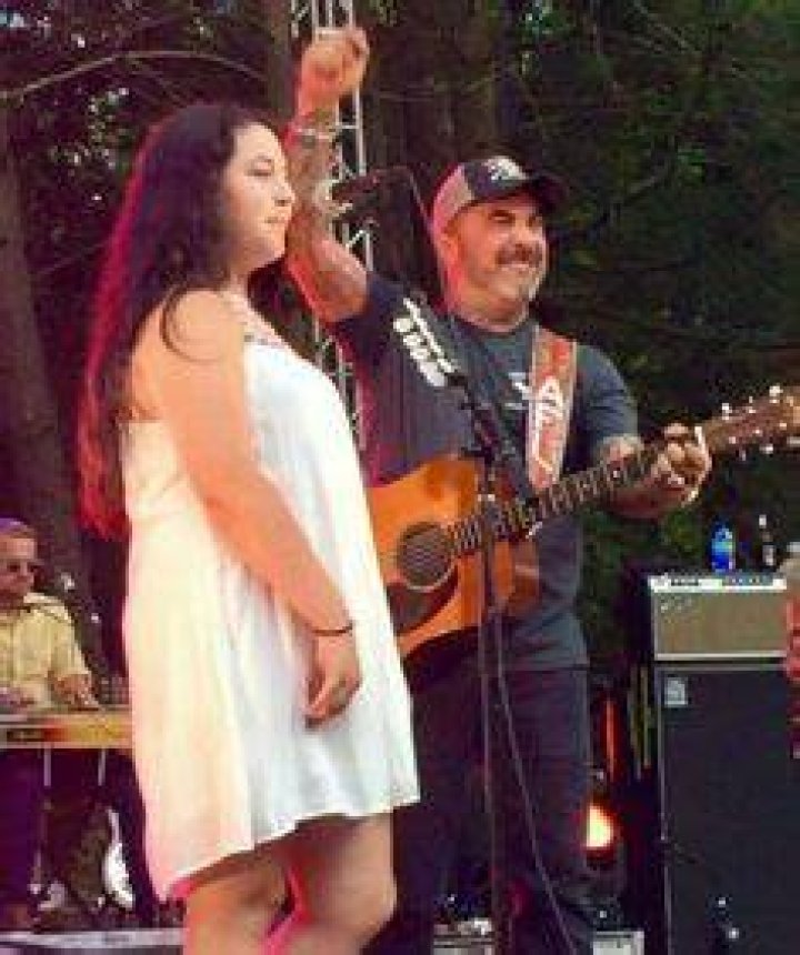 Is Aaron Lewis Married June 2023