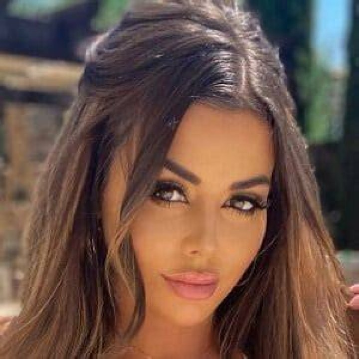 Julianne Kissinger Biography Facts, Childhood, Family Life & Achievements
