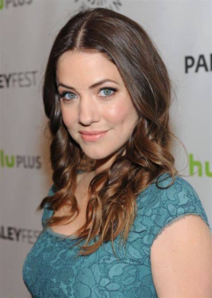 Julie gonzalo, Danielle campbell, Classic beauty