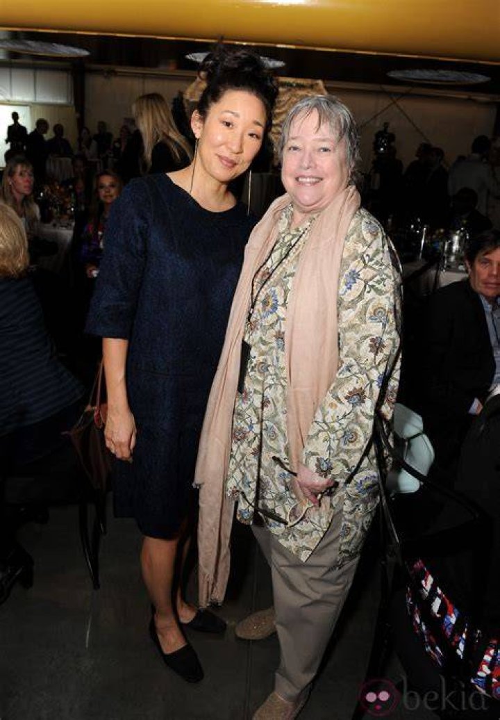 Kathy Bates y Sandra Oh ser&aacute;n pareja en 'Tammy' Hay una lesbiana en
