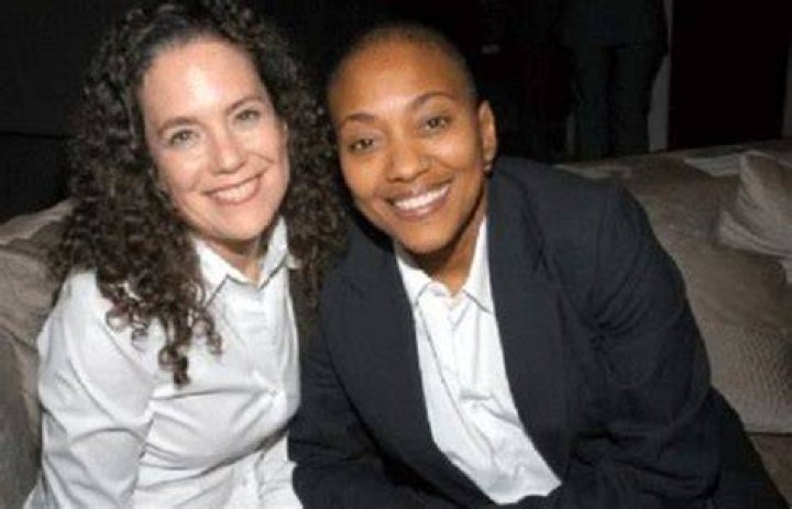 Lisa Hintelmann Wiki Robyn Crawford's Wife Age, Family, Wiki Bio