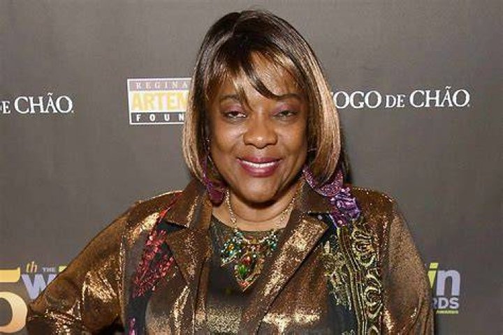Loretta Devine Says 'Waiting To Exhale' Sequel in the Works [Video