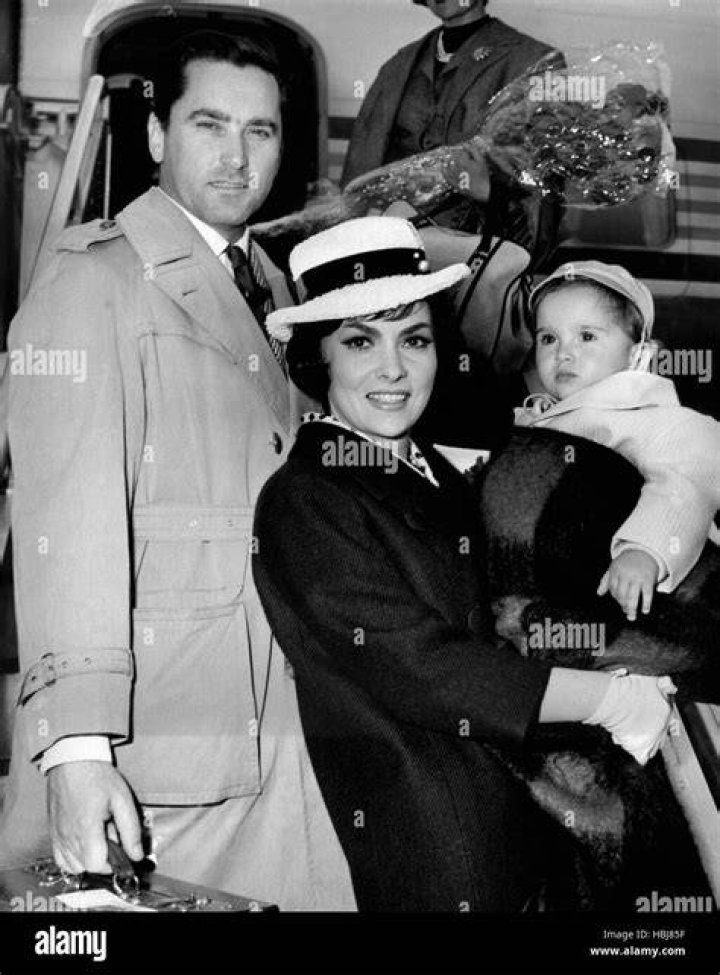 Milko Skofic Jr. Aunts Fernanda Lollobrigida, Giuliana Lollobrigida