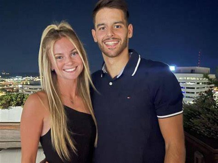 Santiago Vescovi Girlfriend Maria Nelson Is A Soccer Player