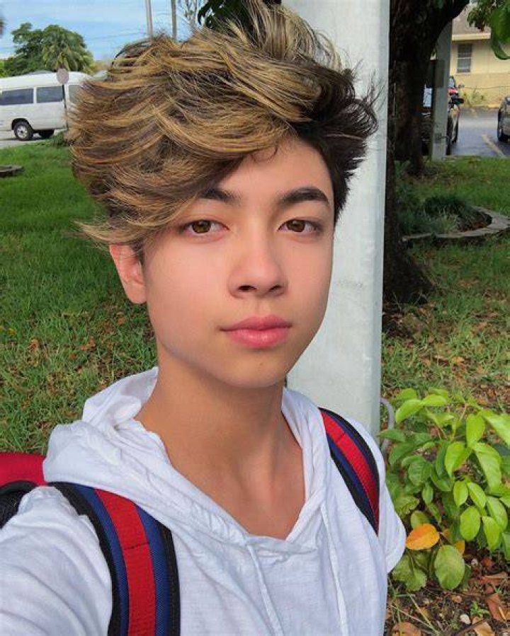 Sebastian Moy Wiki Facts To Know About The Musical.ly Star&rsquo;s Life