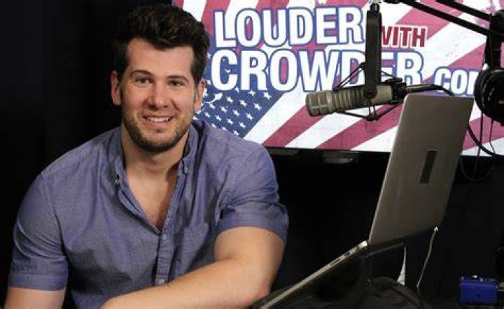 Steven Crowder Net Worth Who Is Hilary Crowder? Wife, Children