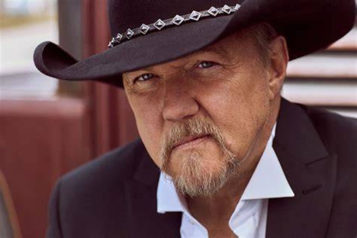 Trace Adkins' Divorce Case Settled; Country Singer Ending 17Year