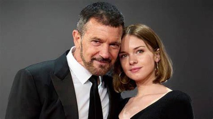 Uncover The Truth About Stella Banderas' Height: Surprising Revelations
