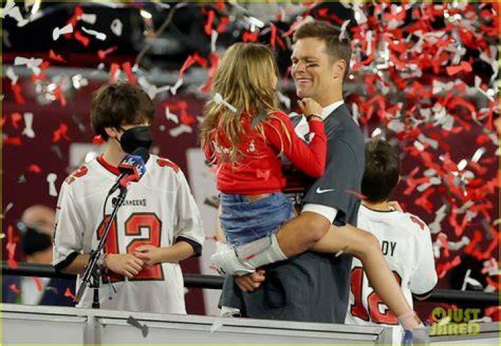 Watch the Adorable Moment Tom Brady Sees His Kids After Winning Super