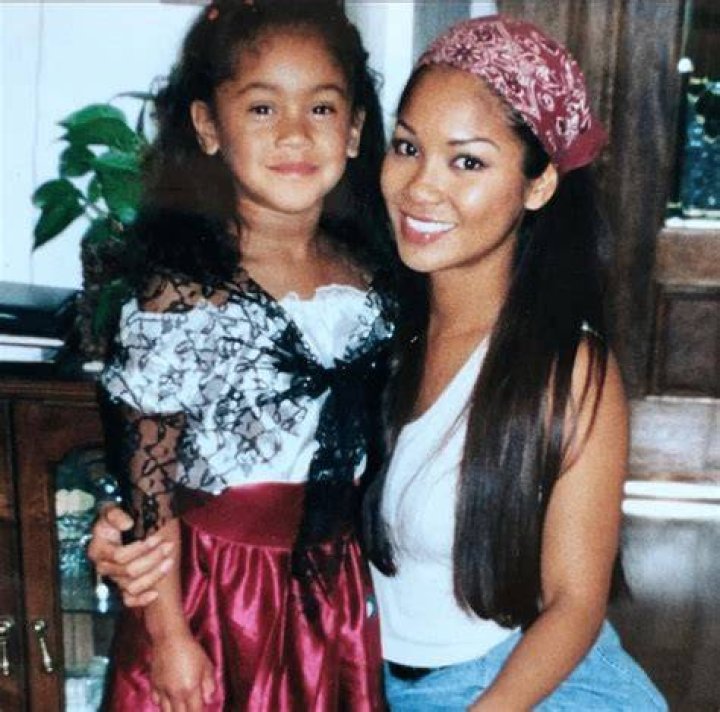 Who is Trinidad Valentin? What is her career life and Networth?