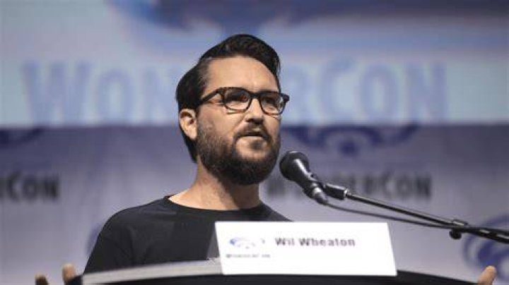 Wil Wheaton eloquently explains why being a nerd is aweosme. gaymers